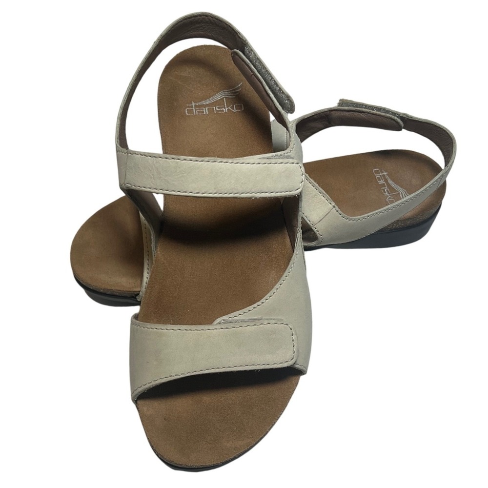 Dansko Ronda Sandal Womens 37 Ivory Leather Adjustable Strappy Cork Comfort Flat